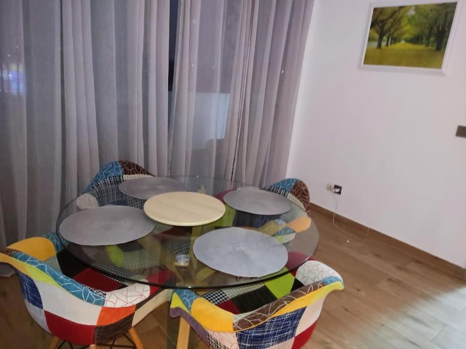 Superbe Appartement Avec Parking Gratuit Et Garde Dakar Kültér fotó