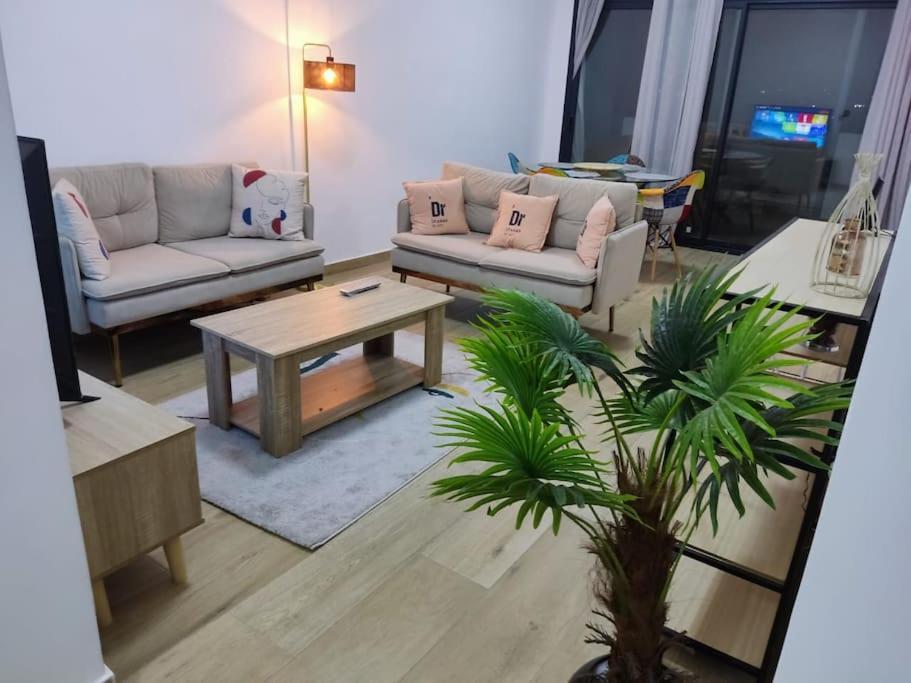 Superbe Appartement Avec Parking Gratuit Et Garde Dakar Kültér fotó