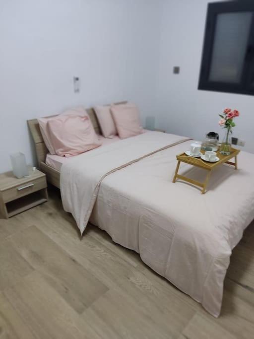 Superbe Appartement Avec Parking Gratuit Et Garde Dakar Kültér fotó